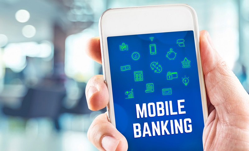 Nên chuyển tiền ra nước ngoài qua visa bằng mobile banking để đảm bảo an toàn