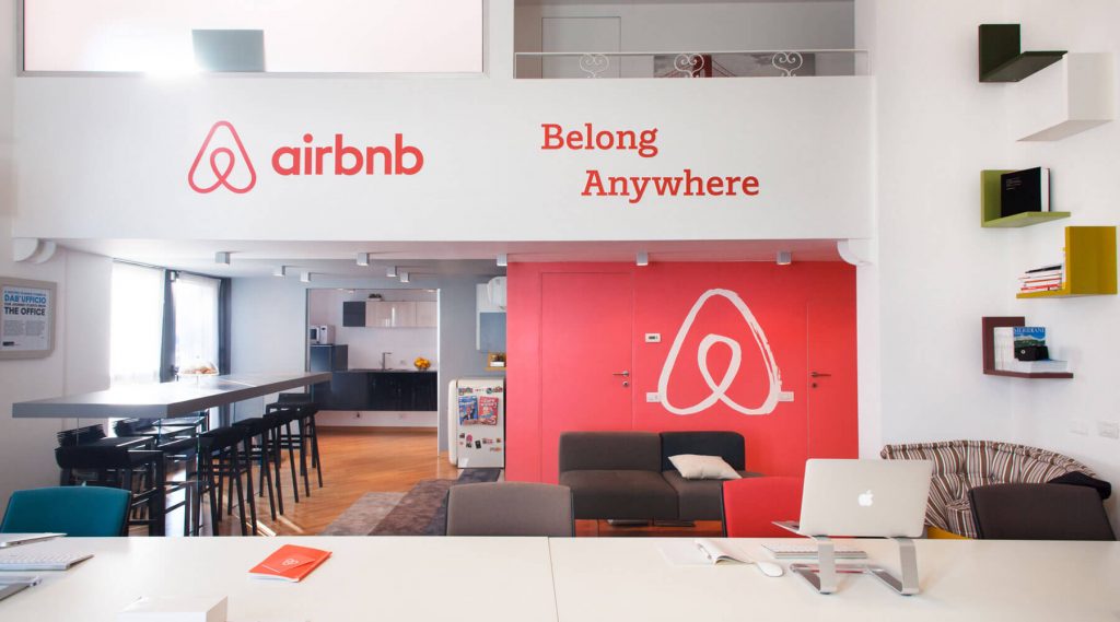 Airbnb Host Airbnb là gì? Những kinh nghiệm để căn hộ vận hành tốt trên Airbnb 2021