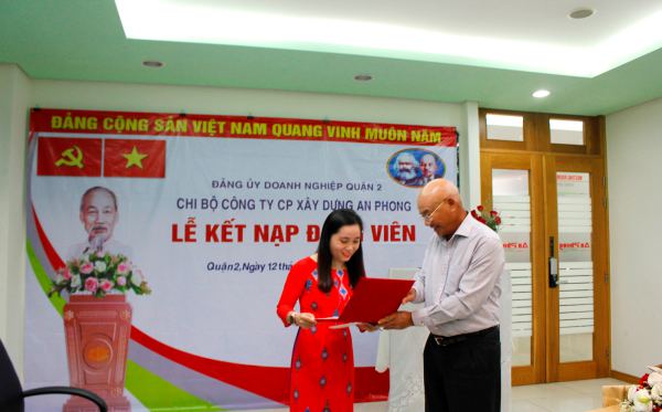 Doanh nghiệp có từ 3 đảng viên chính thức có thể thành lập chi bộ