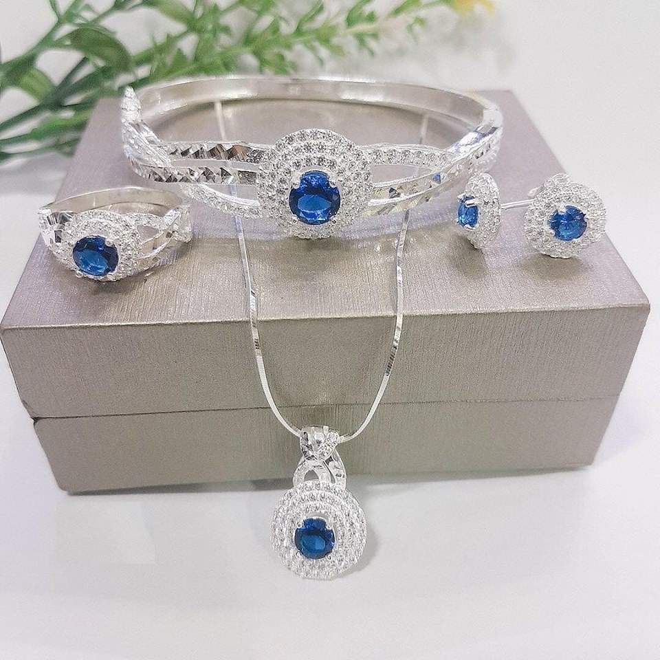 Bạc là trang sức rất được ưa chuộng