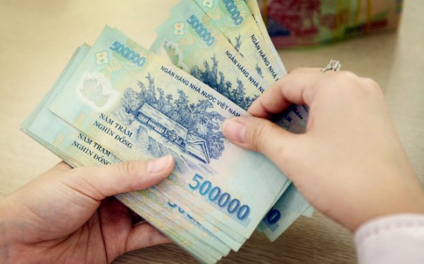 Bãi bỏ hàng loạt quy định liên quan đến lương, thưởng