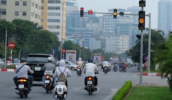 Đã có quy chuẩn kỹ thuật quốc gia về báo hiệu đường bộ mới