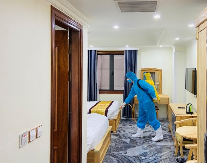 Muốn cách ly tại khách sạn phải tự nguyện trả phí