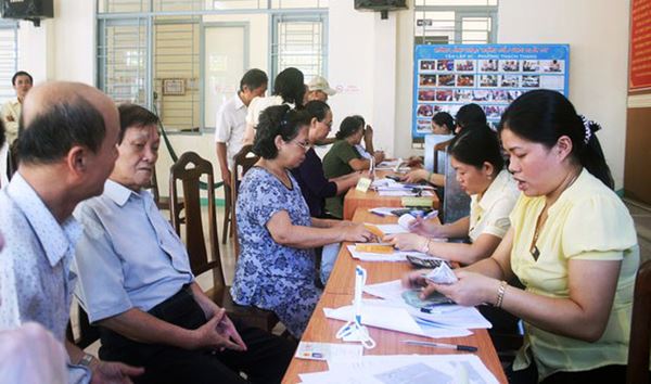 tăng mức trợ cấp cho cán bộ xã nghỉ hưu