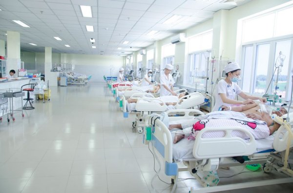 Chăm sóc người bệnh tại khoa hồi sức tích cực