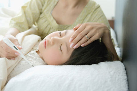Con ốm, người lao động được nghỉ mấy ngày?