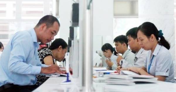 Công chức có được làm giám đốc doanh nghiệp không?