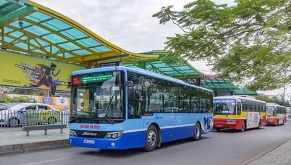 đi xe buýt miễn phí