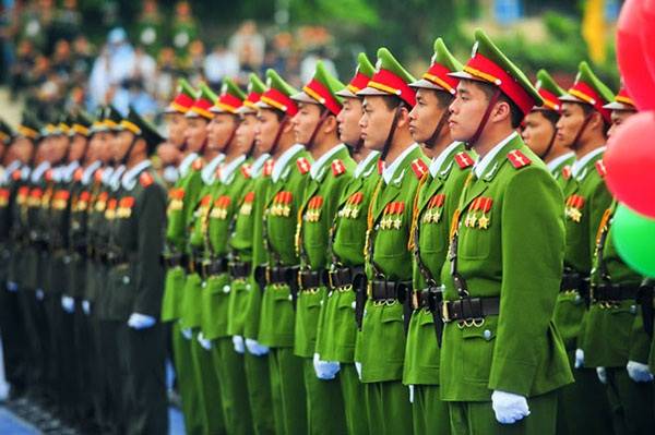 điều kiện chuyển sang công an chuyên nghiệp