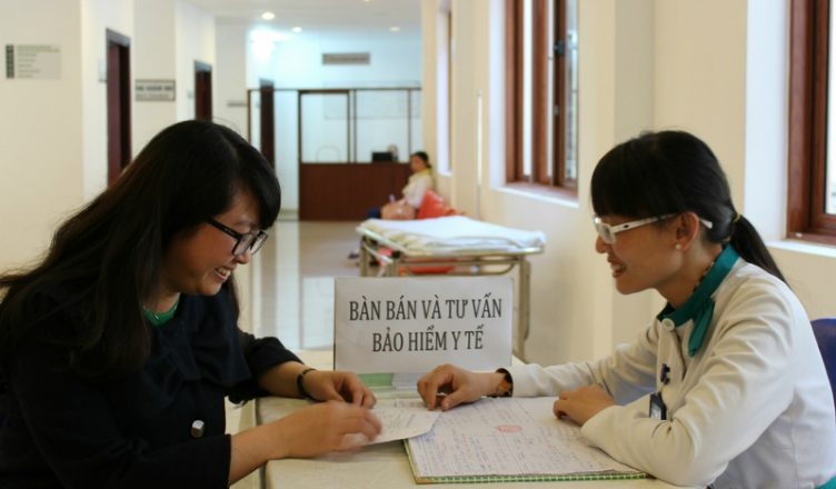 Năm 2019, đối tượng phải mua thẻ BHYT là ai?
