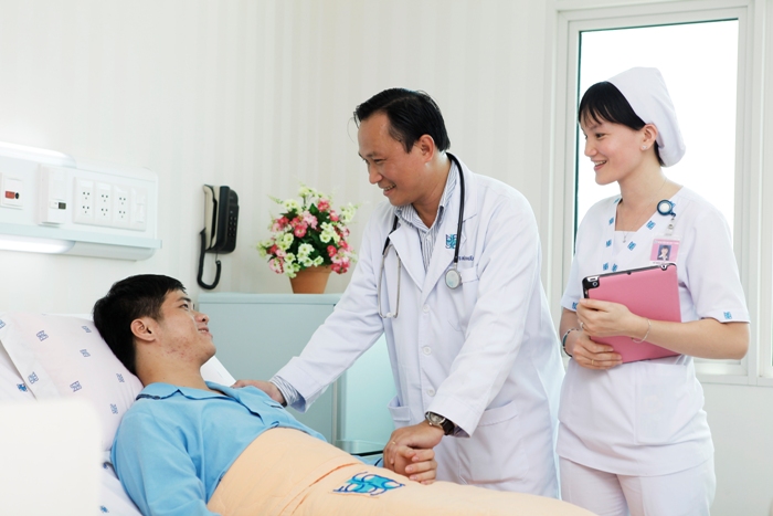 Đồng loạt tăng giá khám, chữa bệnh từ ngày 20/8/2019