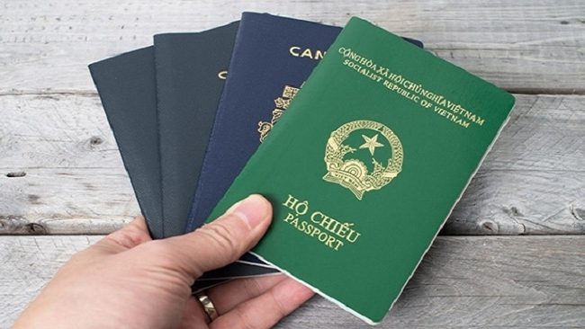 hộ chiếu có gắn chíp điện tử