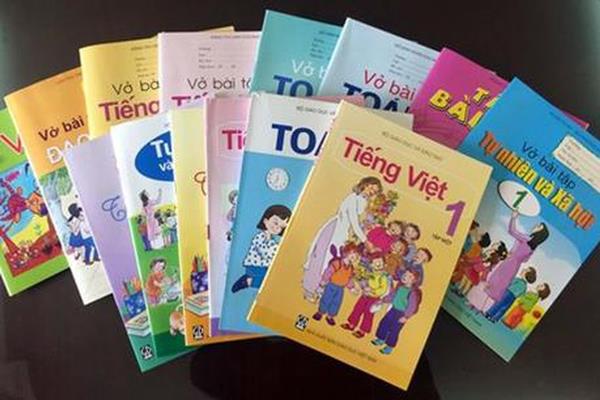 Hội đồng chọn sách giáo khoa