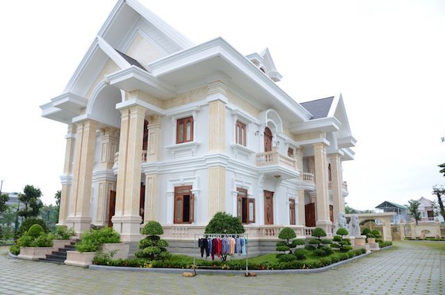 Công chức phải kê khai tài sản của người thân như thế nào?