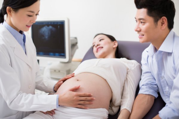 Khám thai có được hưởng bảo hiểm y tế?