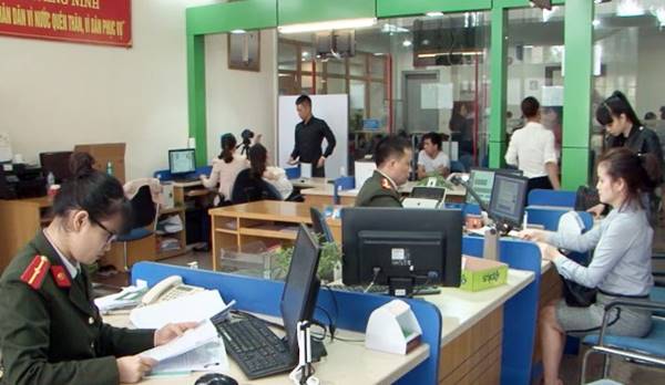 mang đá quý xuất nhập cảnh
