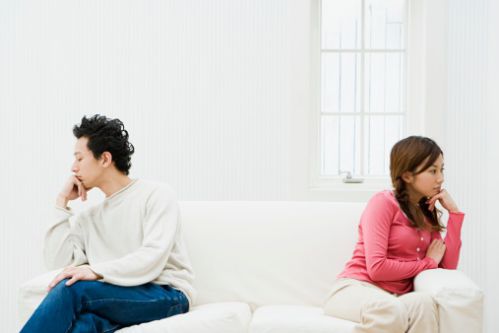 Không cho vợ về nhà ngoại ăn Tết, chồng bị phạt