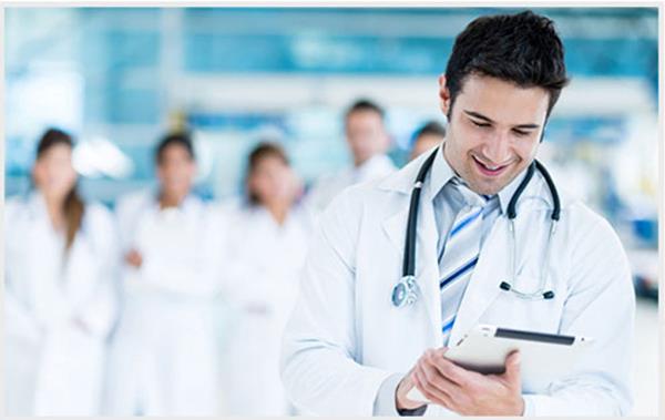 Không phân biệt bác sĩ làm việc ở tuyến trên với tuyến dưới