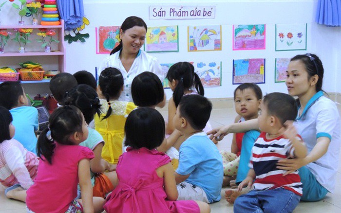 Chỉ được ký HĐLĐ làm chuyên môn với giáo viên không quá 12 tháng