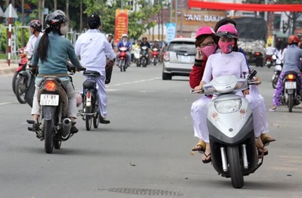 lỗi đi ngược chiều phạt bao nhiêu