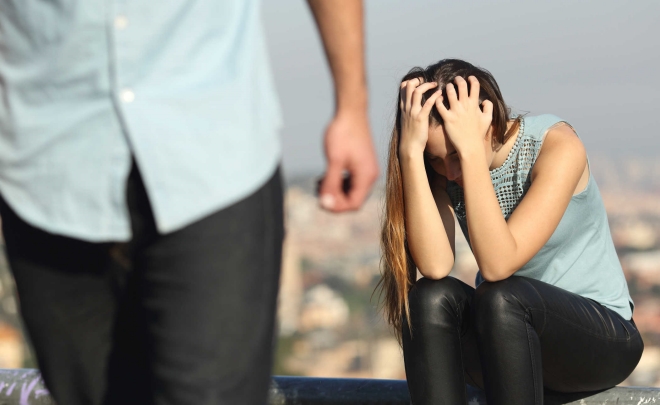 thủ tục ly hôn với chồng đang đi tù