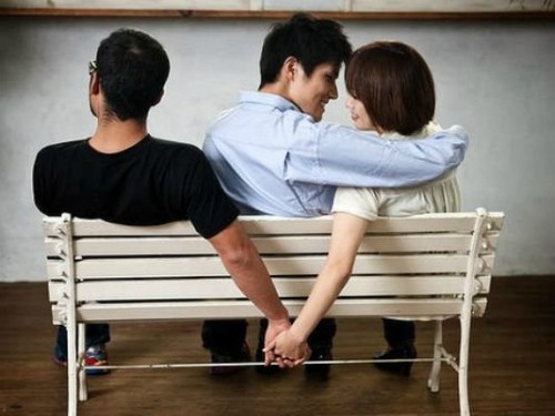 Tăng mạnh mức phạt người ngoại tình từ 01/9/2020
