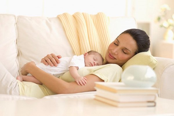 Nghỉ dưỡng sức sau sinh có cần công đoàn xác nhận?