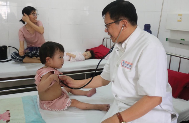 giấy ra viện của con không ghi tên cha mẹ giay ra vien cua con khong ghi ten cha me