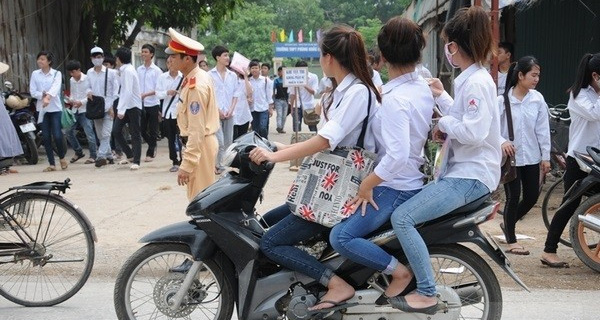 Không phạt tiền người dưới 16 tuổi vi phạm hành chính