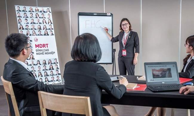 Buổi đào tạo đại lý bảo hiểm tại công ty bảo hiểm nhan thọ AIA Việt Nam