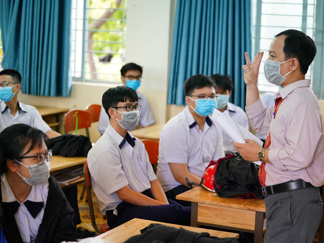 Số điện thoại hỗ trợ thi tốt nghiệp THPT