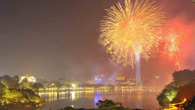 nguoi dan duoc ban phao hoa trong ngay cuoi