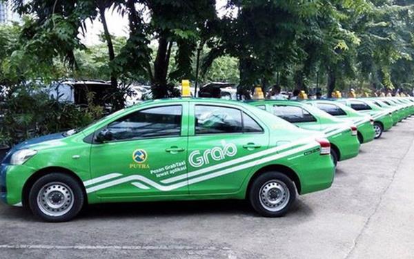 Taxi công nghệ không bắt buộc phải gắn hộp đèn