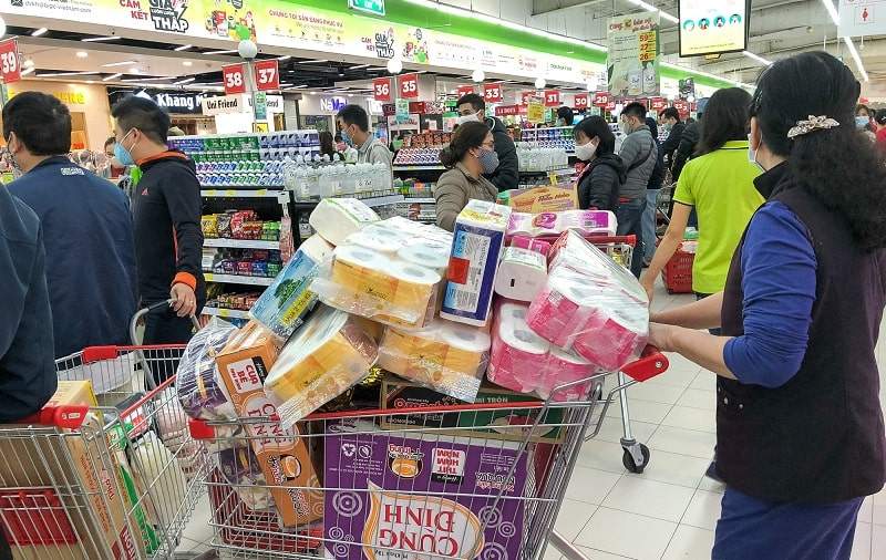 Không nên đầu cơ nhu yếu phẩm trong lúc dịch bệnh