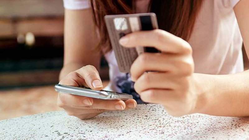 Sử dụng thẻ Visa thanh toán đúng cách
