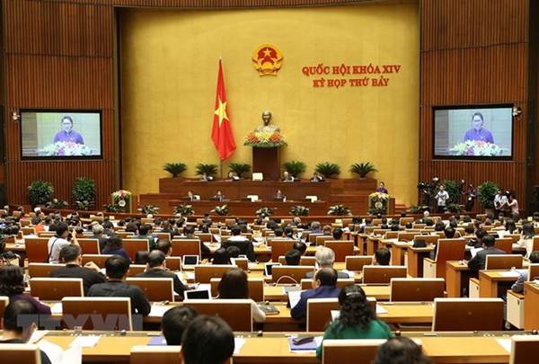 Quốc hội thông qua 07 luật