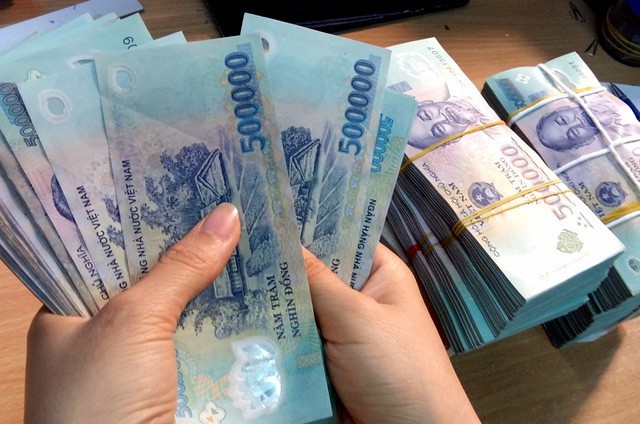 Cấm thu tiền môi giới của người đi xuất khẩu lao động thu tien moi gioi cua nguoi di xuat khau lao dong