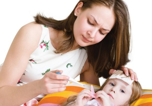 Thuê người chăm con ốm có được tiền bảo hiểm?