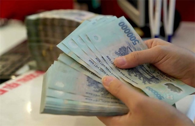 Lương tháng 13, thưởng Tết có tính đóng BHXH không?