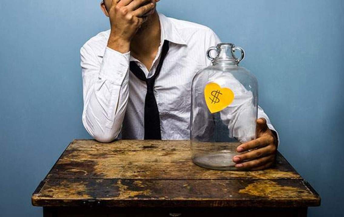 Vì sao số tiền tiết kiệm luôn ít hơn mong đợi?