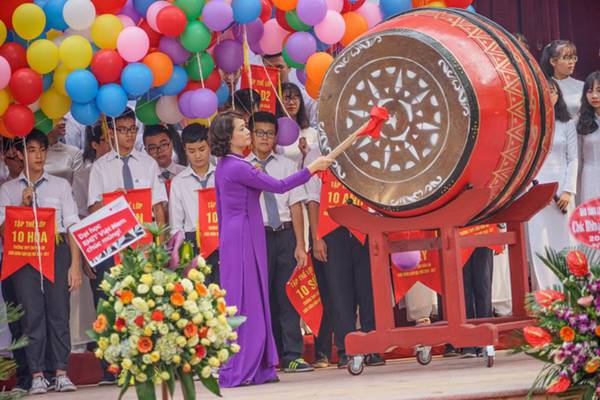 xử lý hiệu trưởng nếu có sai phạm thu chi