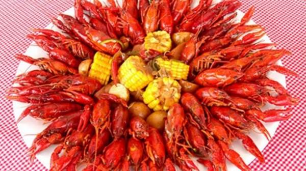 Xử lý nghiêm các trường hợp kinh doanh tôm hùm đất