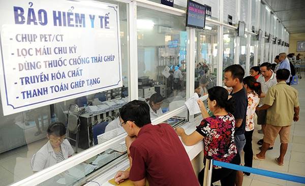 thuốc phải tự mua ngoài