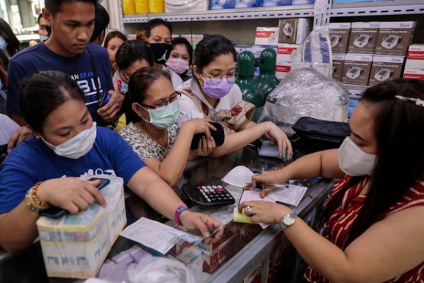 Không để thiếu trang thiết bị y tế phòng chống dịch