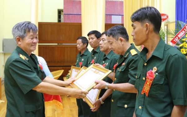 trợ cấp cho người thôi công tác Hội Cựu chiến binh