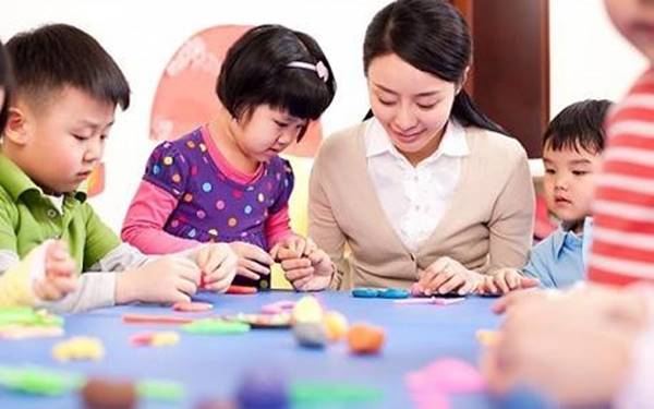 xét khen thưởng giáo viên