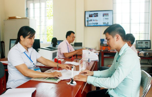 Xét tuyển đặc cách viên chức