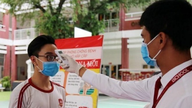 Hướng dẫn xử lý học sinh sốt, ho, khó thở tại trường