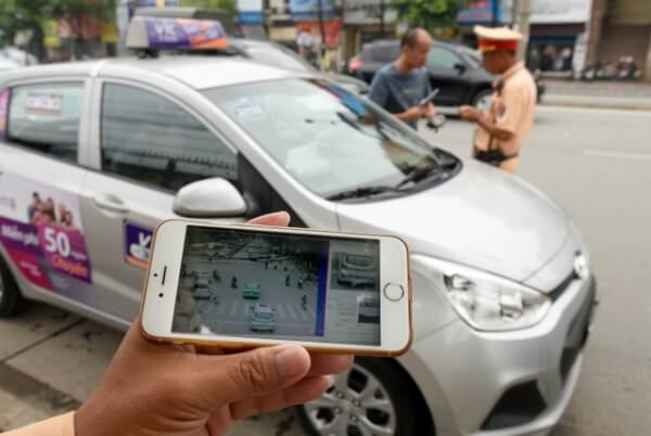 yêu cầu csgt chứng minh vi phạm