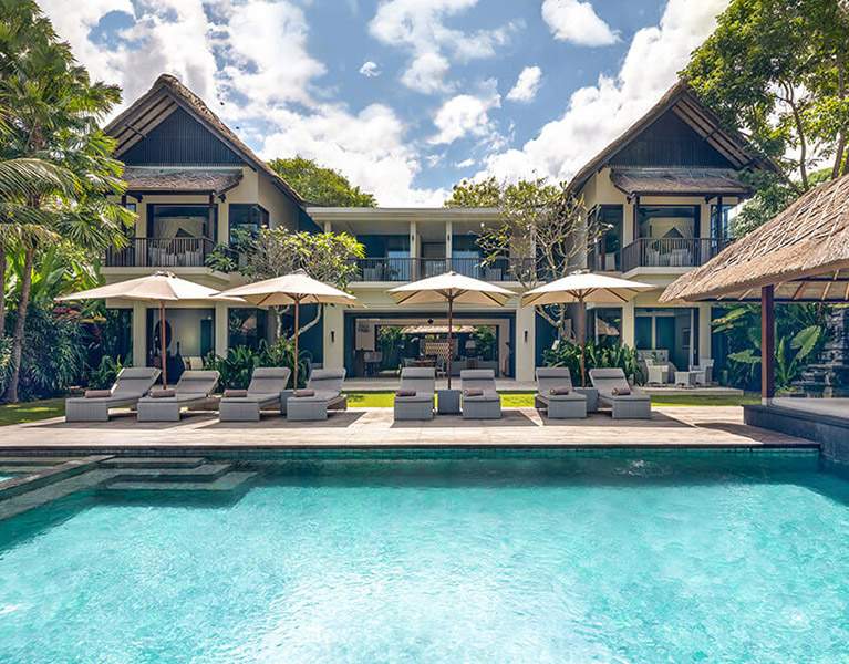 Có nên đầu tư vào biệt thự biển không?